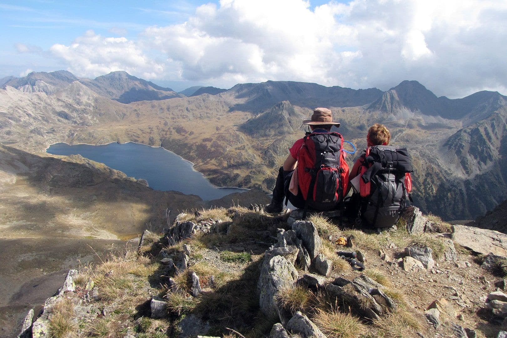 Pireneje trekking